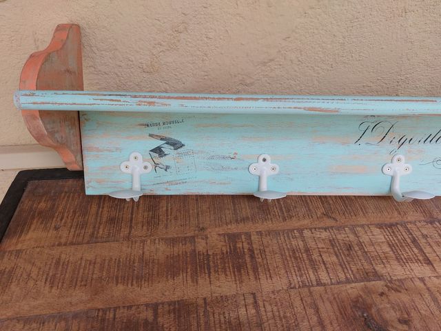 Perchero pared madera con estante