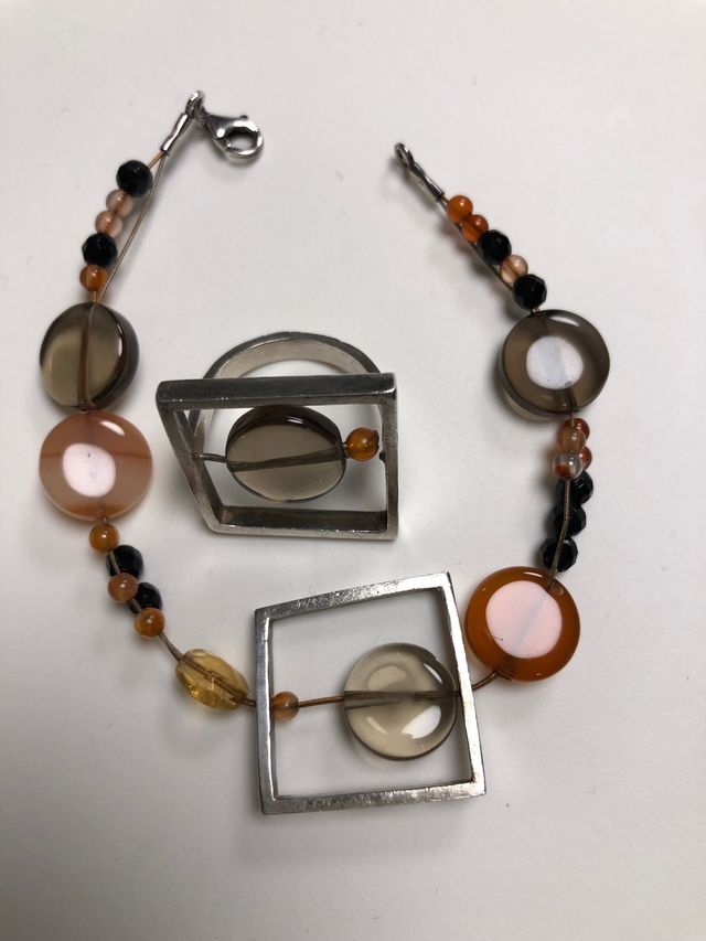 Conjunto de pulsera y añillo