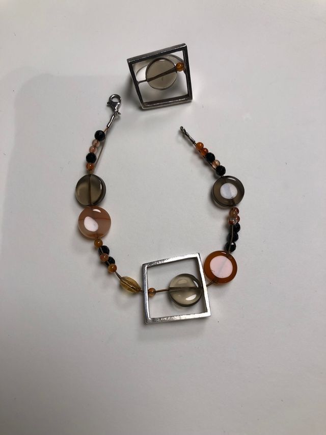 Conjunto de pulsera y añillo