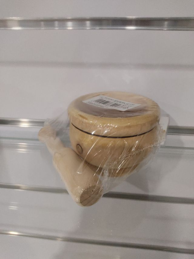 Mortero madera con mango