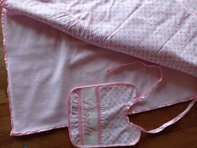 Copertina e bavaglino su misura