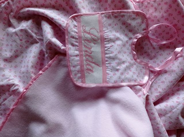 Copertina e bavaglino su misura