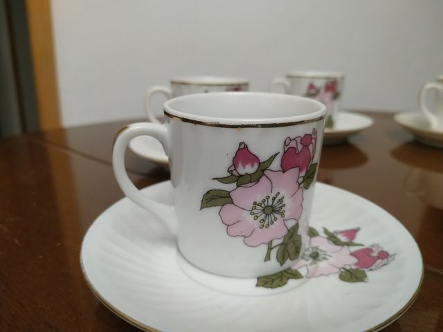 Juego de café antiguo