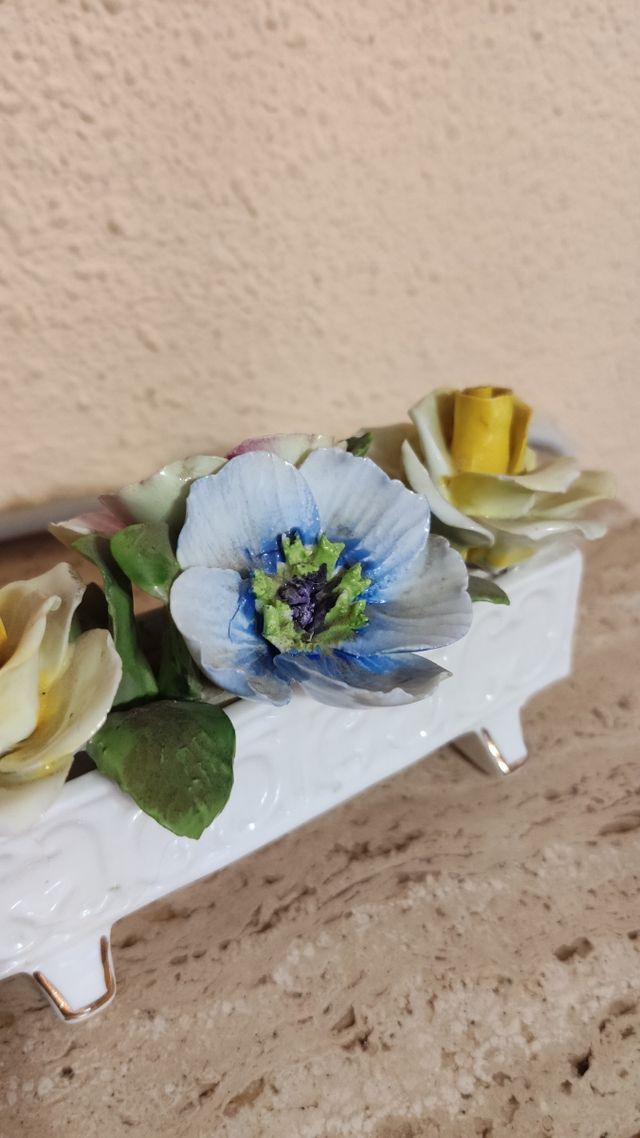 ADORNO VINTAGE STAFFORDSHIRE, INGLATERRA