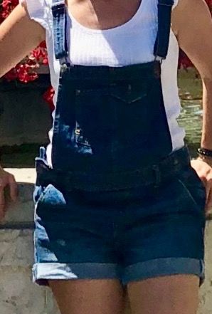 Peto corto vaquero de Bershka 