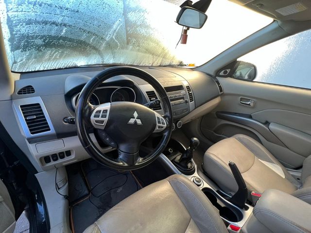 DESPIECE MITSUBISHI OUTLANDER 2007