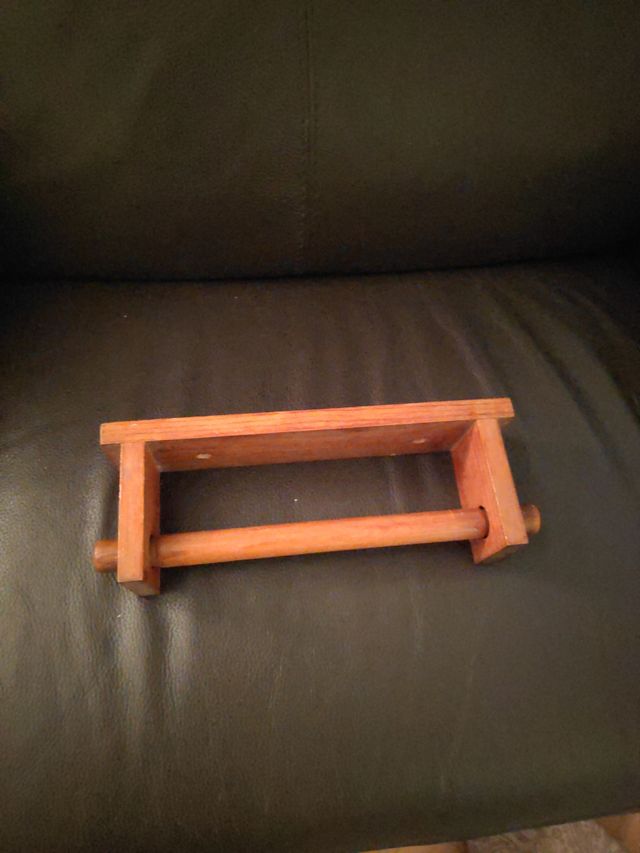 Soporte de madera de papel de cocina