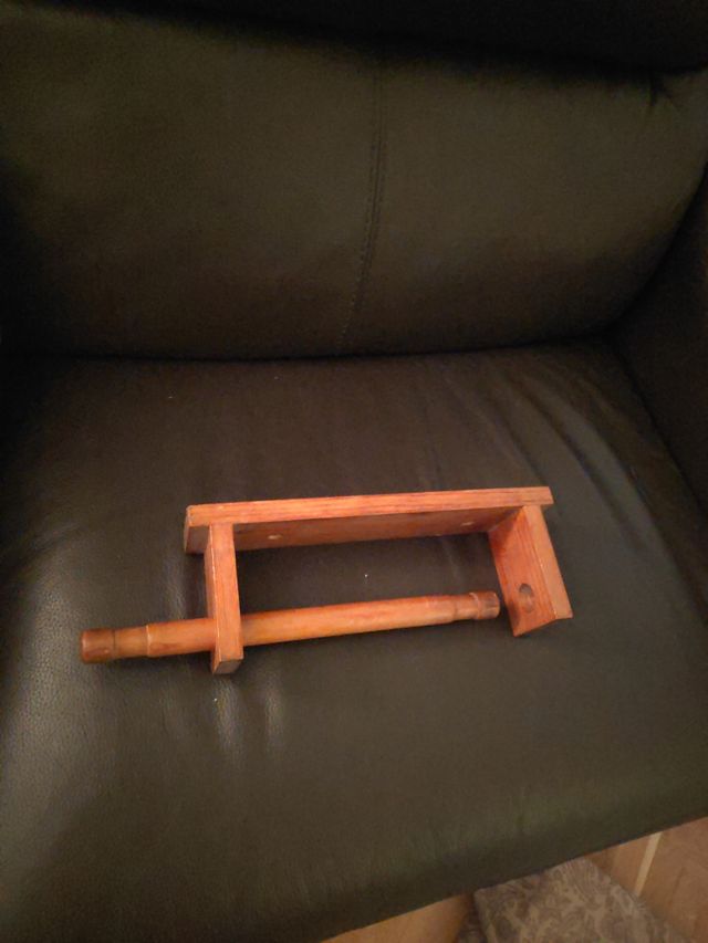 Soporte de madera de papel de cocina