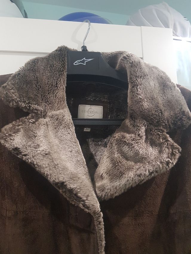 Abrigo marrón de piel talla 44/Xl Cortefiel