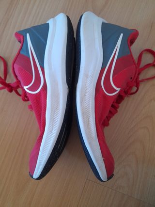 Zapatillas Rojas NIKE Talla 37.5