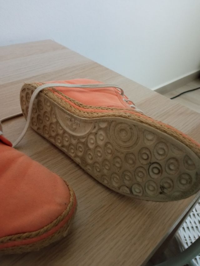 Scarpe Adidas arancioni n. 39 stile clarks