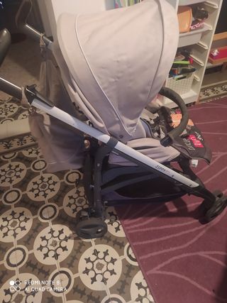carro con bolso y capazo marca inglesina