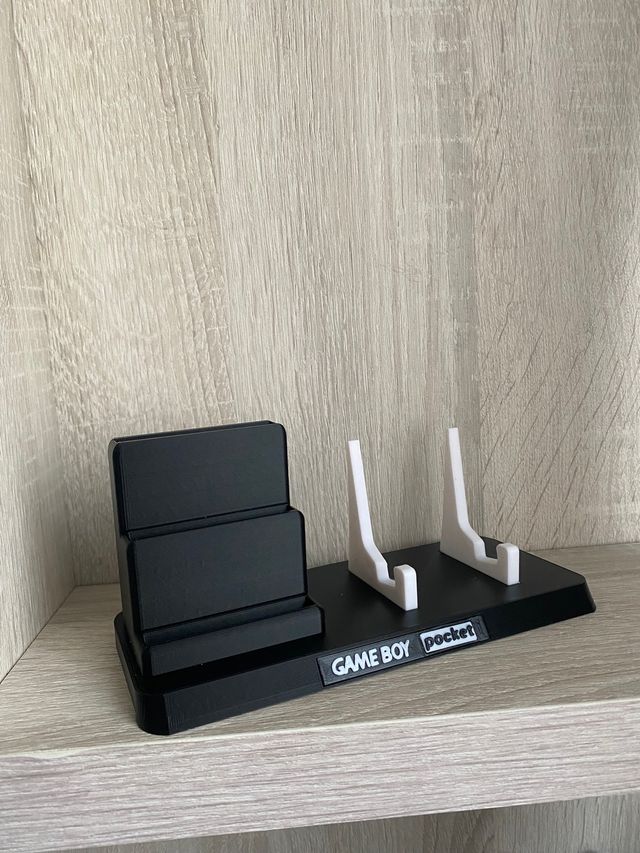 Soporte expositor game boy pocket + 3 porta juegos