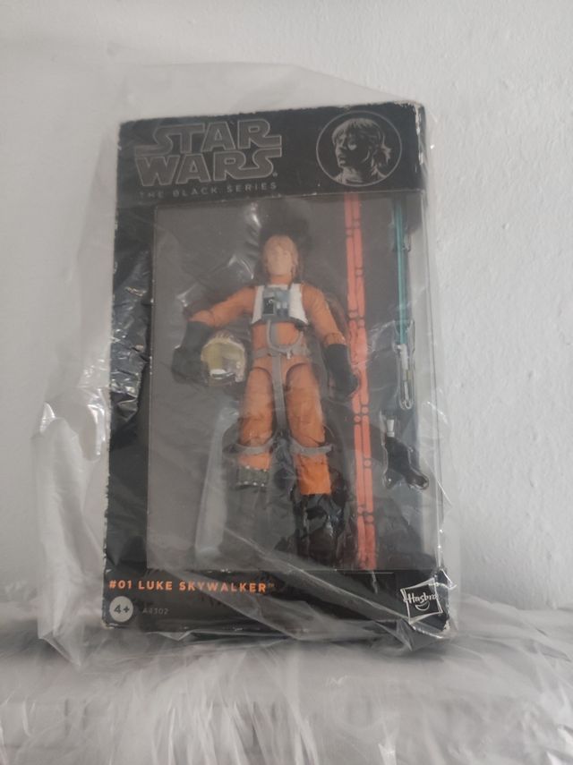 STAR WARS THE BLACK SERIES ( LUKE SKYWALKER )