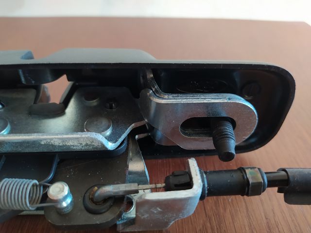 Cerraduras de respaldos asientos "Ford Mondeo mk3"