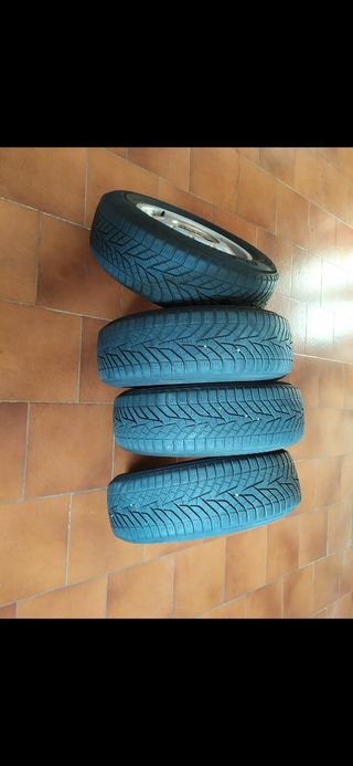 Llantas y neumáticos de invierno