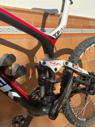 TREK TOP FUEL 9.9 CARBONO 