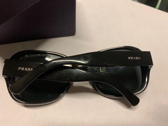 Occhiali da sole Prada
