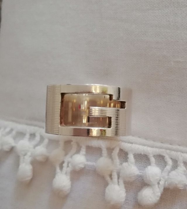 Anillo de plata maciza Gucci