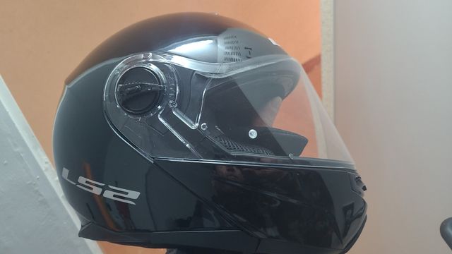 casco ls2 strobe