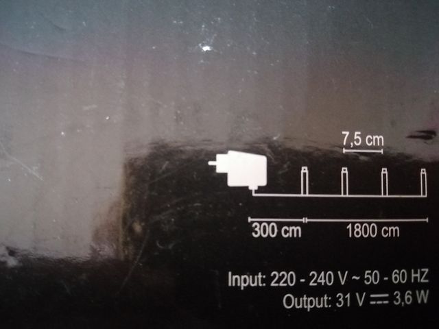 Guirnalda luminosa LED. 240 LEDS. Nueva