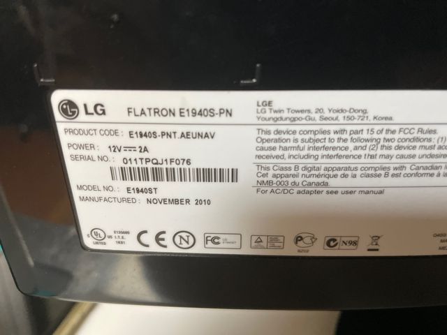 Pantalla monitor LG 19