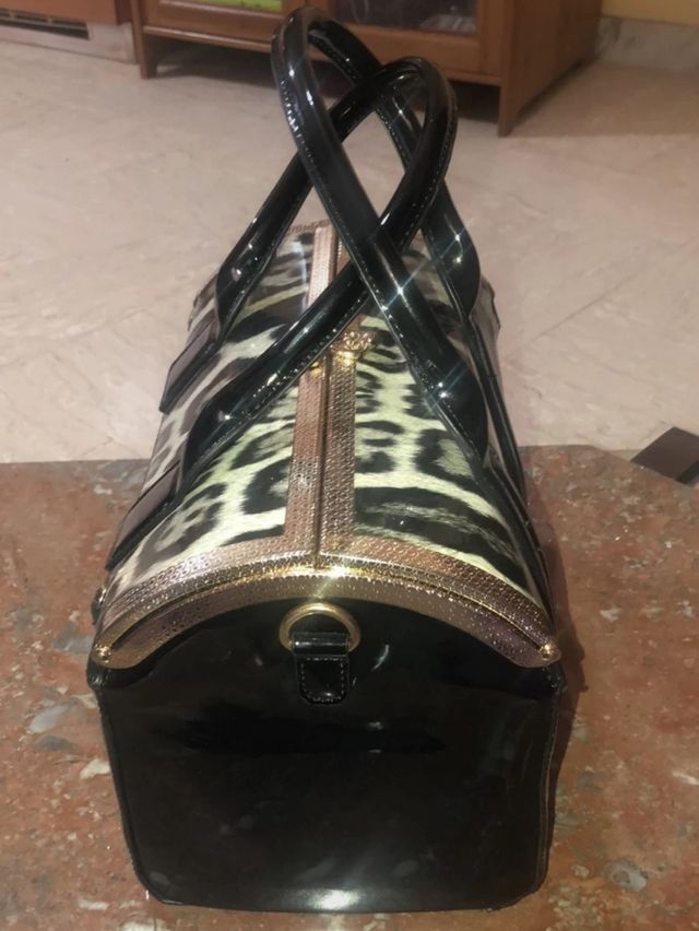 Borsa tipo baule motivo leopardato