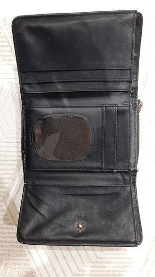 Monedero tipo cartera Desigual original en negro