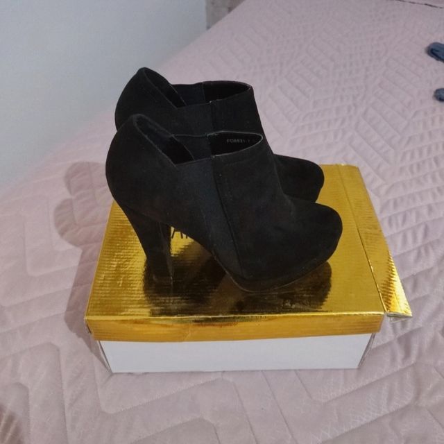 Scarpe/stivaletti autunnali/invernali con tacco