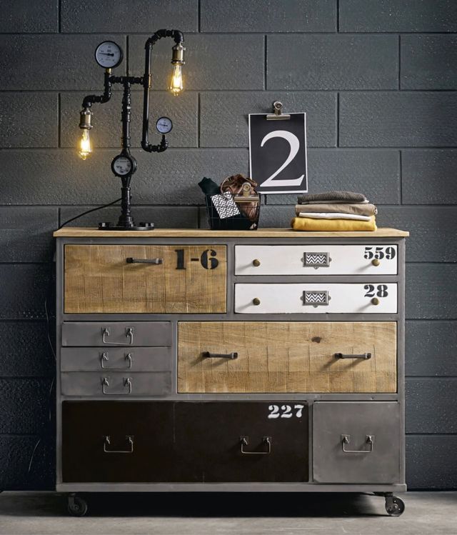 Cómoda con ruedas industrial Maisons Du Monde