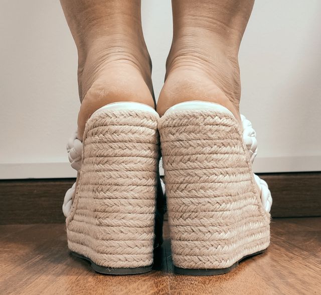 Sandalias blancas