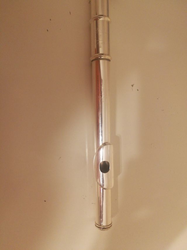 FLAUTA TRAVESERA Y COMPLEMENTOS