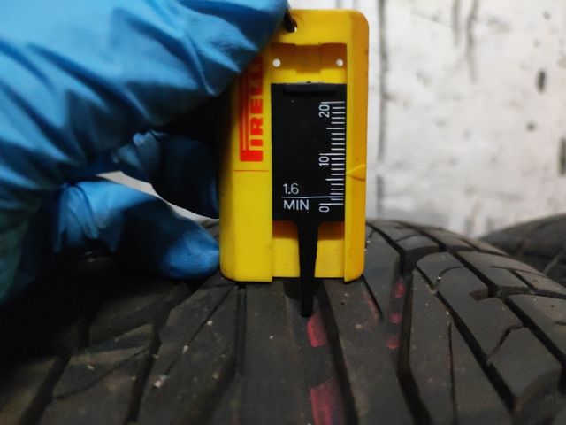 neumático 185 60 hr-15 Pirelli p6000