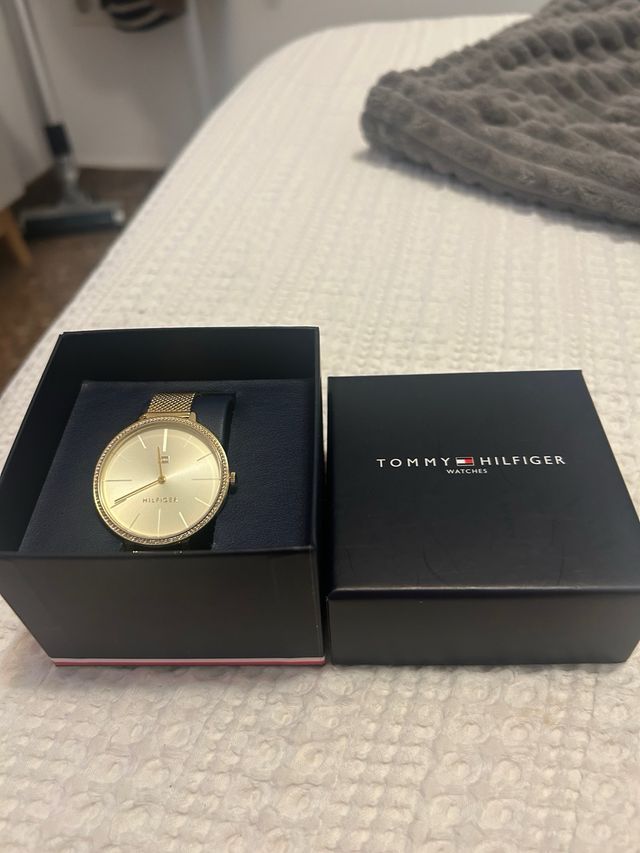 TOMMY HILFIGER relógio