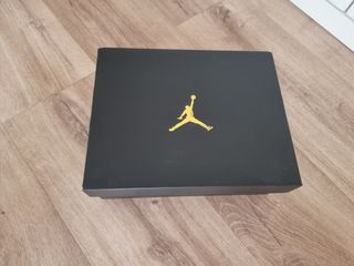 Zapatillas Tenis Nike Air Jordan 1 Mid, nº35.5
