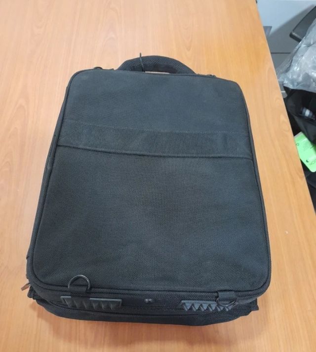 Tres fundas para ordenador portátil o tablet