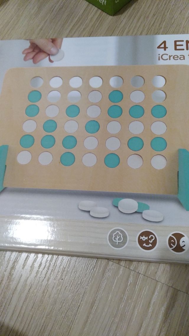 ESTRENAR Juguete 4 en rayas madera a estrenar