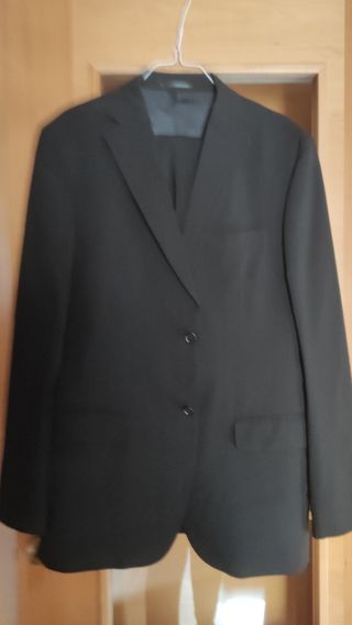 TRAJE NEGRO MÁXIMO DUTTI 