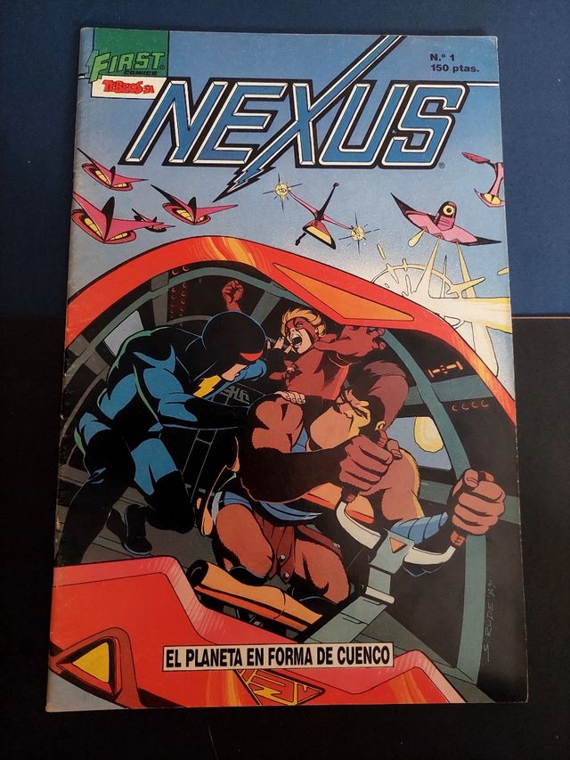 LOTE COMICS NEXUS