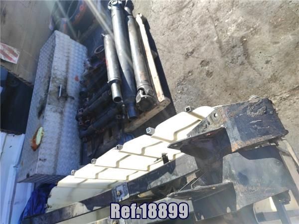 Ref.18899 ballesta bogie nissan CABSTAR E Cabina s