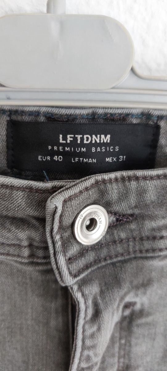 Pantalones vaqueros/jeans Lefties 40