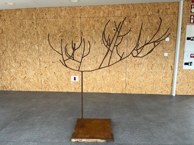 Scultura di alberi di ferro