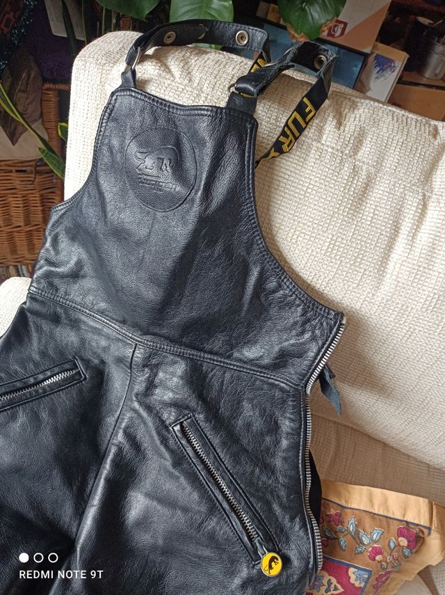 Peto moto de piel marca Furygan