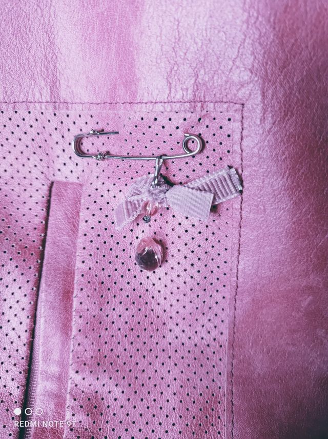 Cazadora de piel. Diseño Inpe