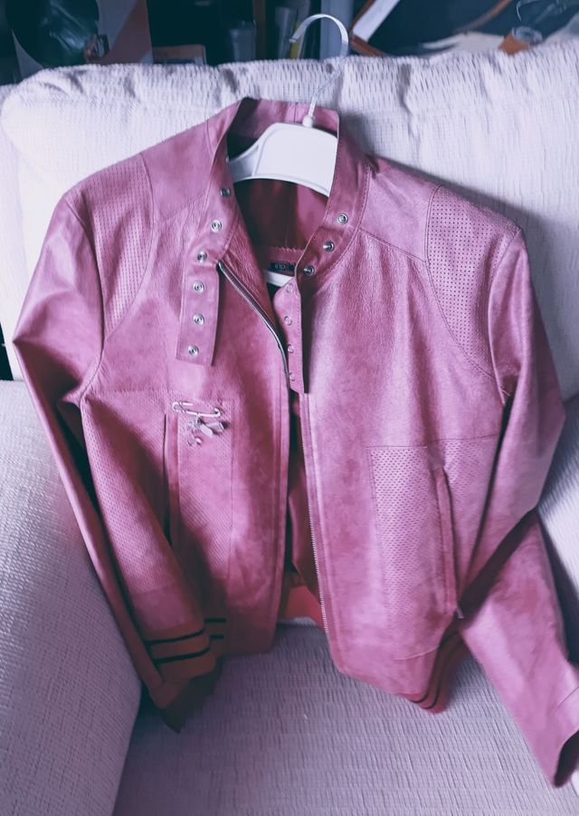 Cazadora de piel. Diseño Inpe