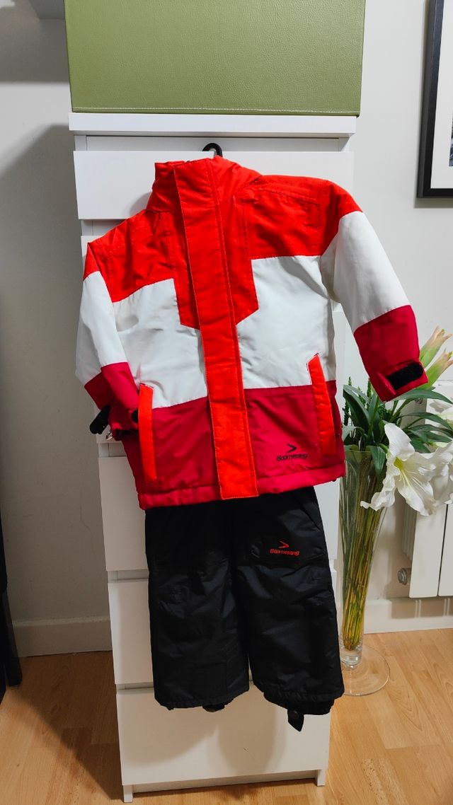 Mono y chaqueta nieve niño 2-3 años