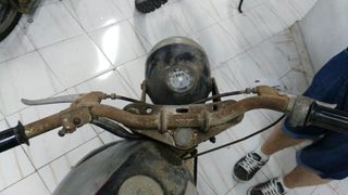 Vendo  moto Huracan.