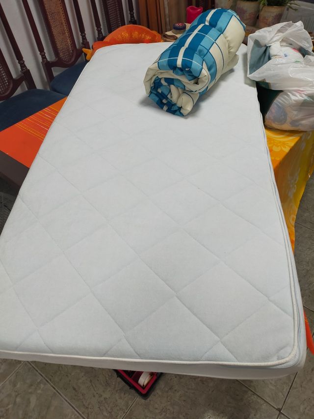 Cuna 120x70cm + Colchón + Edredones