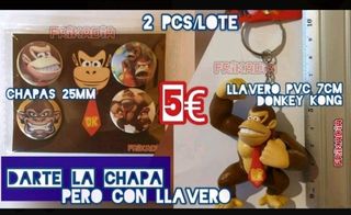 Llavero PVC Donkey Kong + Pack chapas