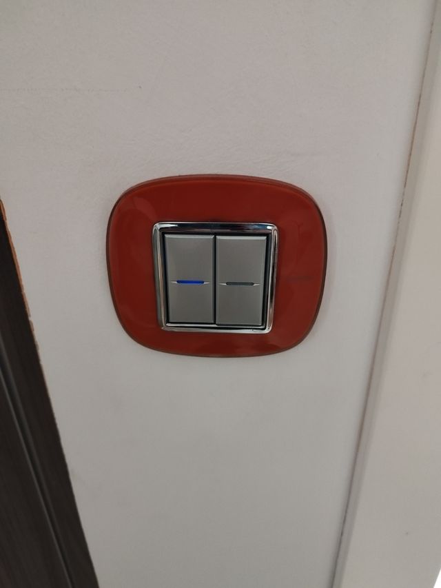 Interruptores naranjas